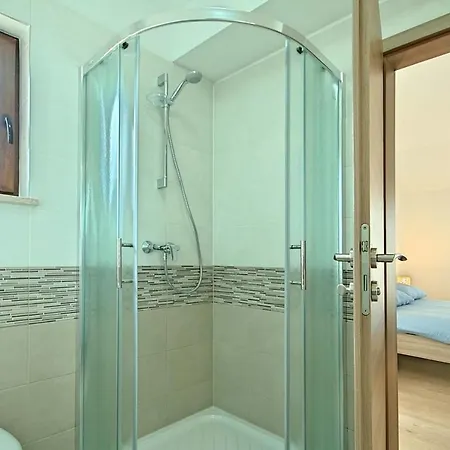 House Vilana Jursici