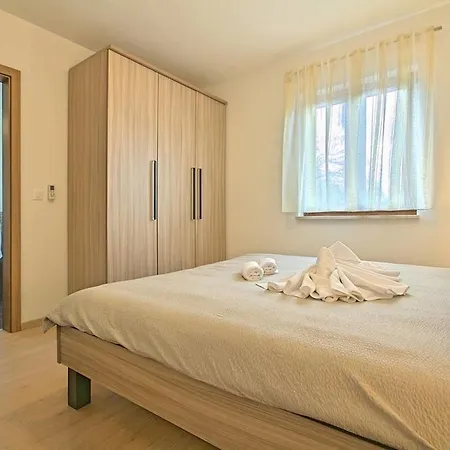 House Vilana Holiday home *