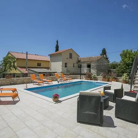 Holiday home House Vilana Jursici